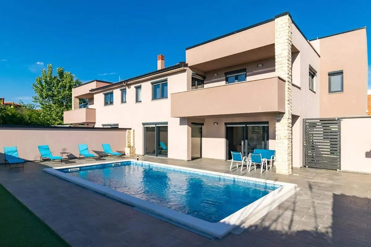 Villa Christine Valbandon Croatia